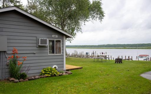 LakeOfTheWoods-Rental-Cabin-3-3BR-Waterfront-3488-2200px.jpg