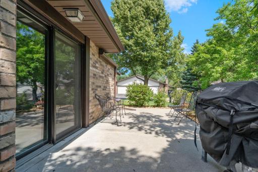 1221 Archer Lane N, Minneapolis, MN 55447