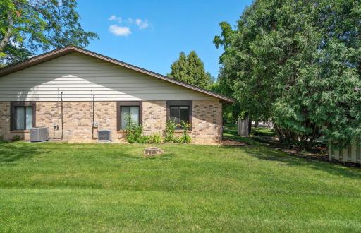 1221 Archer Lane N, Minneapolis, MN 55447