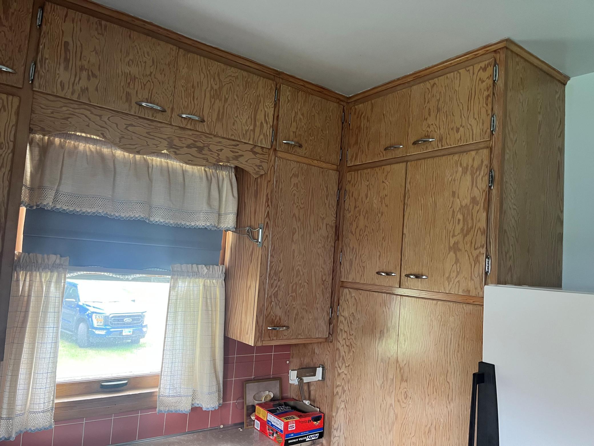 kitchen 3.jpg