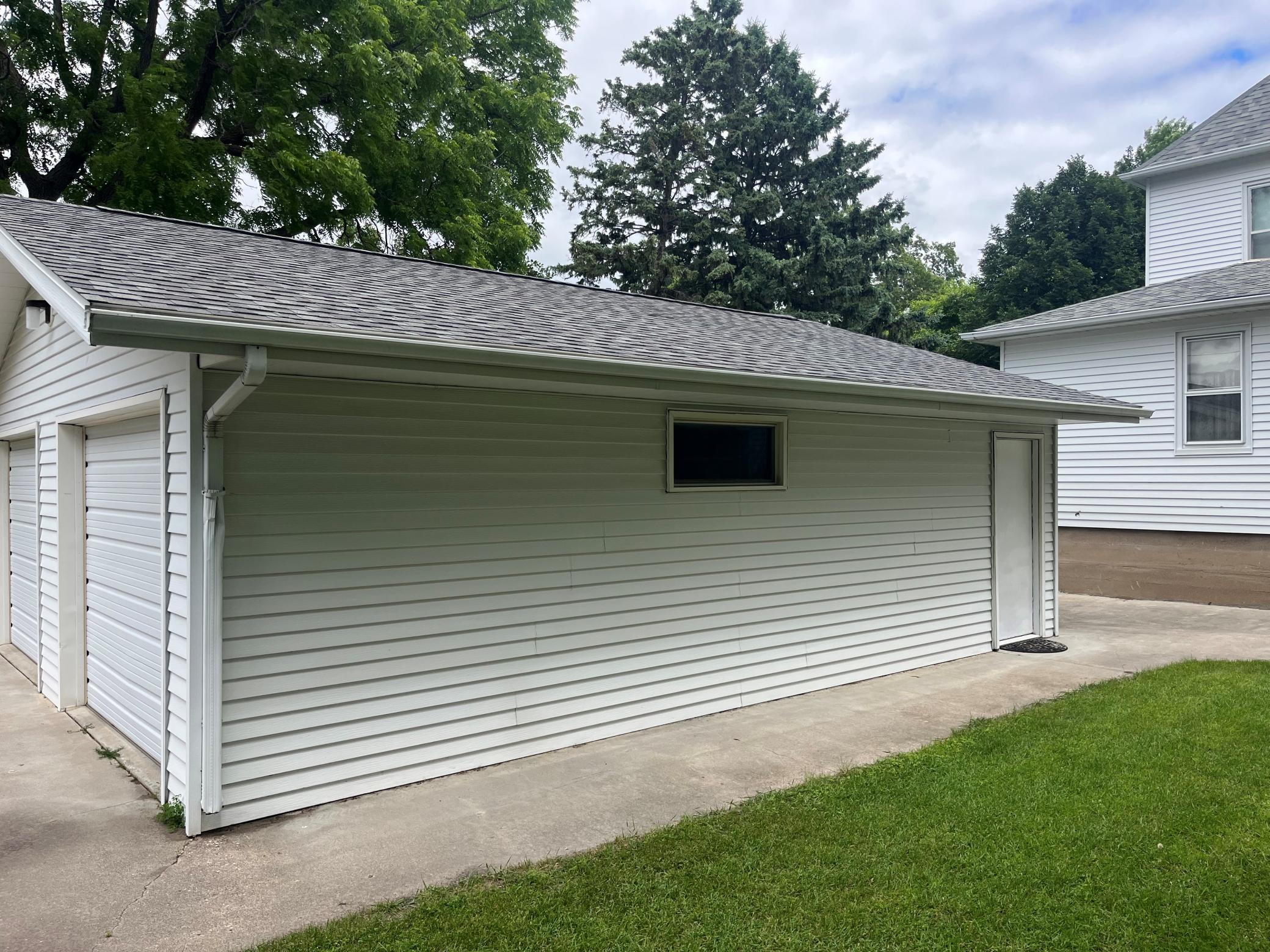 garage with new shingles.jpg