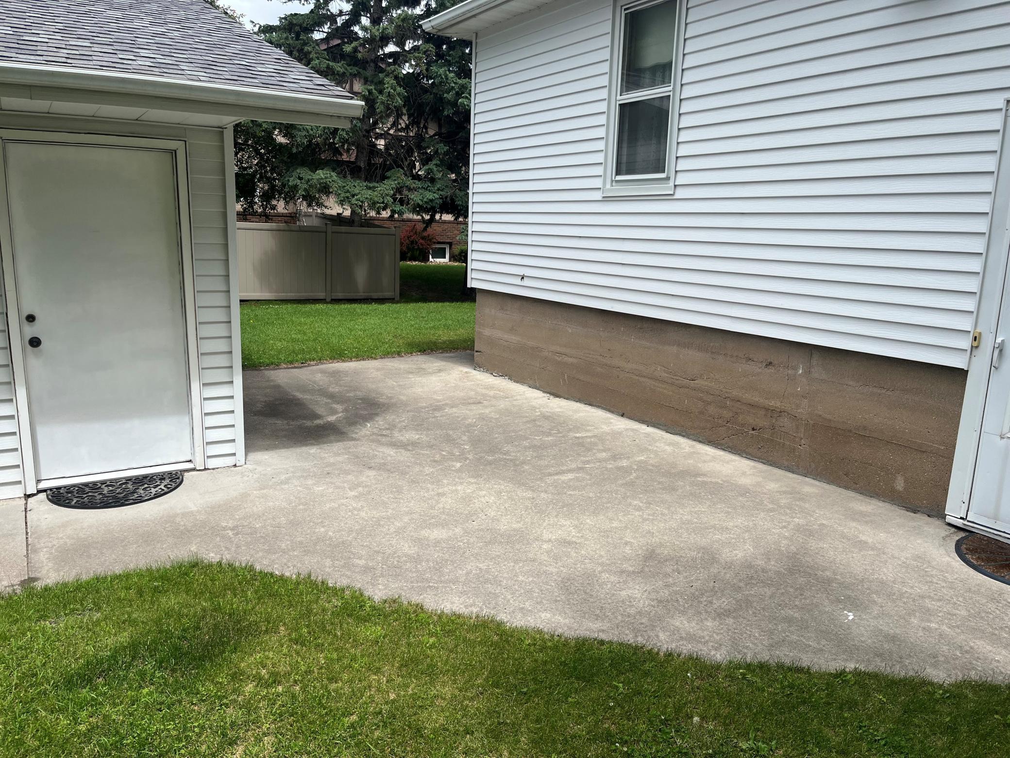 back patio area.jpg