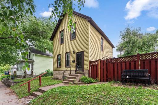 756 Desoto Street, Saint Paul, MN 55130