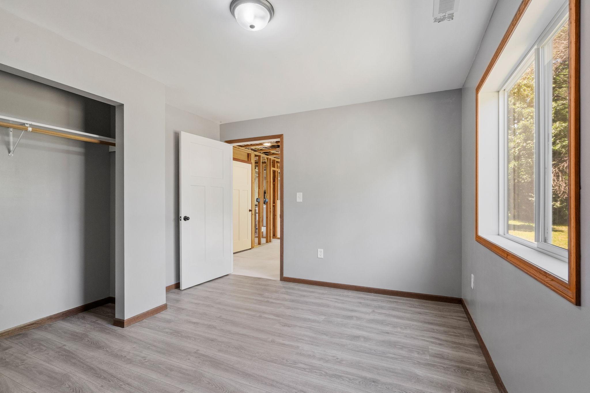 33-web-or-mls-8270 120th Ave-33.jpg