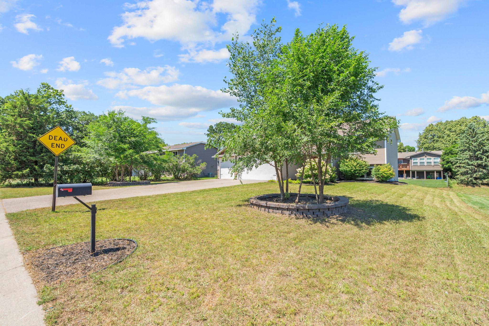 4-web-or-mls-8270 120th Ave-4.jpg