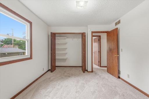 614 1st Avenue N, Sartell, MN 56377