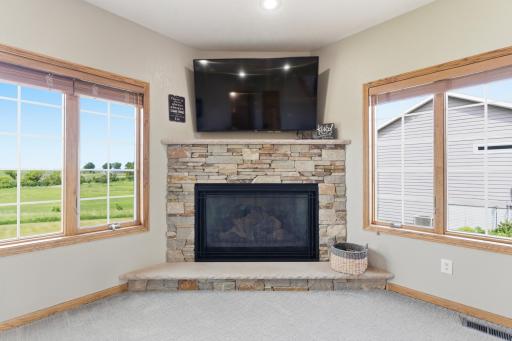 605 E 2nd Avenue, Beaver Creek, MN 56116