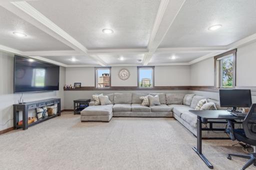 605 E 2nd Avenue, Beaver Creek, MN 56116