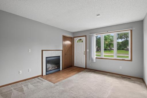 8500 S Maplebrook Circle, Brooklyn Park, MN 55445