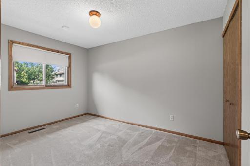 8500 S Maplebrook Circle, Brooklyn Park, MN 55445
