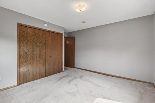 8500 S Maplebrook Circle, Brooklyn Park, MN 55445