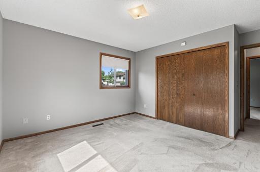 8500 S Maplebrook Circle, Brooklyn Park, MN 55445