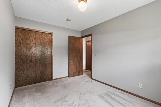 8500 S Maplebrook Circle, Brooklyn Park, MN 55445