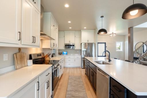 4744 Hampton Loop S, Moorhead, MN 56560