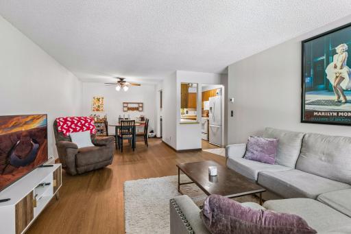 3850 Plymouth Boulevard, 205, Minneapolis, MN 55446