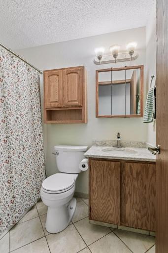 3850 Plymouth Boulevard, 205, Minneapolis, MN 55446