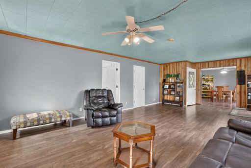 73751 190th Street, Dassel, MN 55325