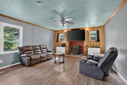 73751 190th Street, Dassel, MN 55325