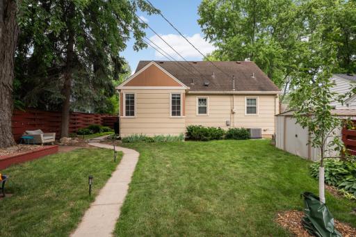 6825 Harriet Avenue, Minneapolis, MN 55423