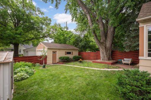6825 Harriet Avenue, Minneapolis, MN 55423