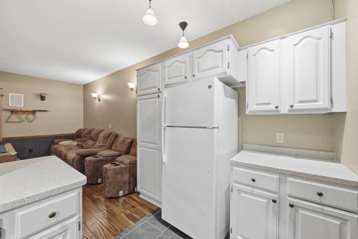 13500 Georgia Drive, Apple Valley, MN 55124