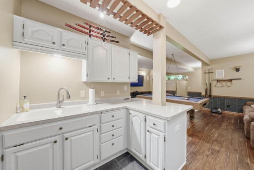 13500 Georgia Drive, Apple Valley, MN 55124