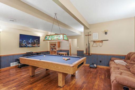 13500 Georgia Drive, Apple Valley, MN 55124