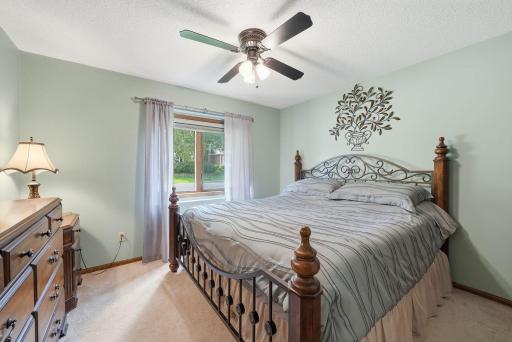 13500 Georgia Drive, Apple Valley, MN 55124