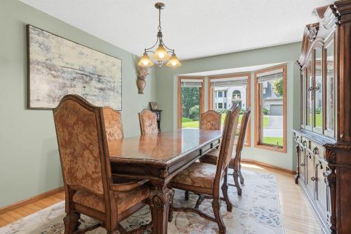 13500 Georgia Drive, Apple Valley, MN 55124