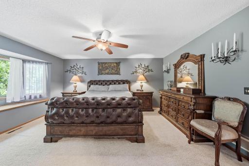 13500 Georgia Drive, Apple Valley, MN 55124