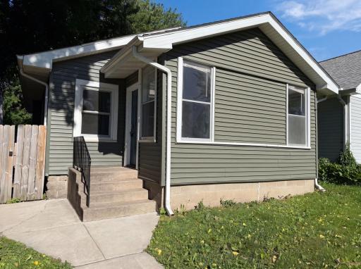 2715 Irving Avenue N, Minneapolis, MN 55411