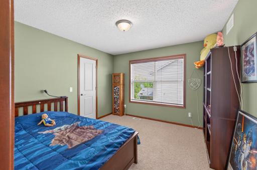 6220 Homestead Avenue S, Cottage Grove, MN 55016