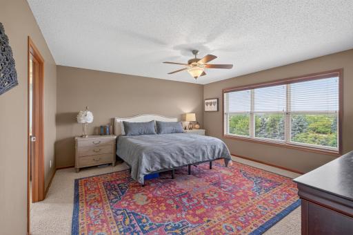 6220 Homestead Avenue S, Cottage Grove, MN 55016