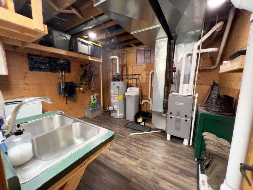 803 S Pine Street, Caledonia, MN 55921
