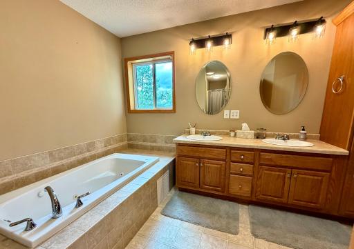 8504 Tranquility Lane NW, Bemidji, MN 56601