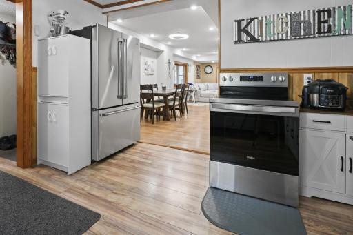 170 Cottage Grove Avenue, Foley, MN 56329