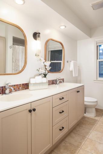 4812 Dunberry Lane, Minneapolis, MN 55435