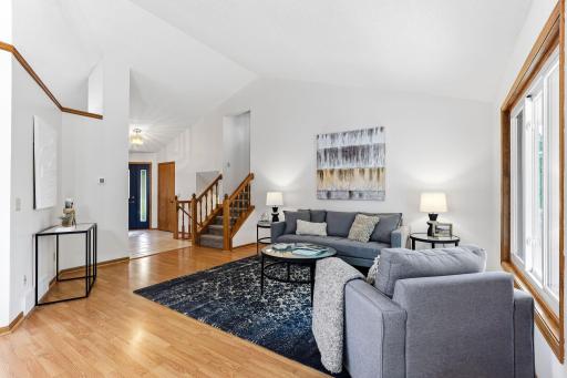 1447 Cutters Lane, Saint Paul, MN 55122