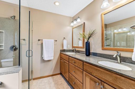 1447 Cutters Lane, Saint Paul, MN 55122