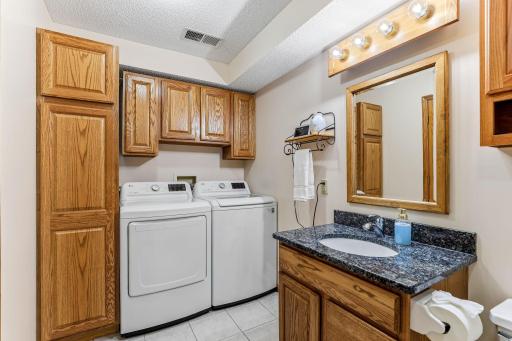 1447 Cutters Lane, Saint Paul, MN 55122