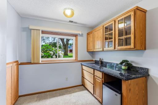 1447 Cutters Lane, Saint Paul, MN 55122
