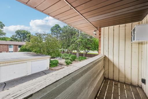 34-web-or-mls-Olson Mem Hwy-S2706-034.jpg