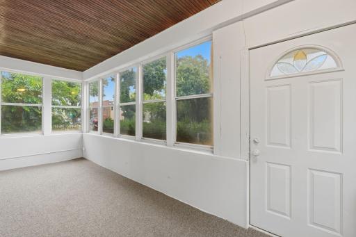 1177 Forest Street, Saint Paul, MN 55106