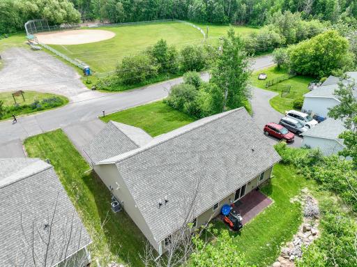 915 N Basswood Avenue, Duluth, MN 55811