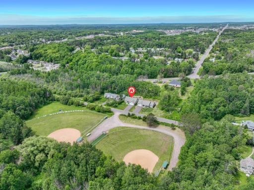 915 N Basswood Avenue, Duluth, MN 55811