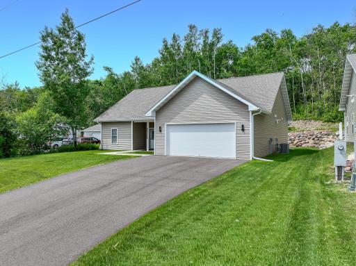 915 N Basswood Avenue, Duluth, MN 55811