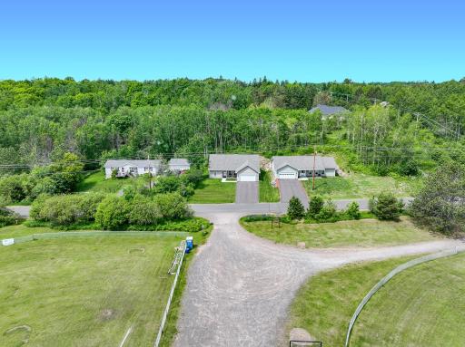915 N Basswood Avenue, Duluth, MN 55811