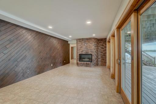 520 Glenbrook Avenue N, Saint Paul, MN 55128
