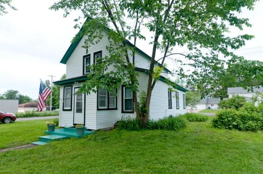 301 N 10th Street, Cameron, WI 54822