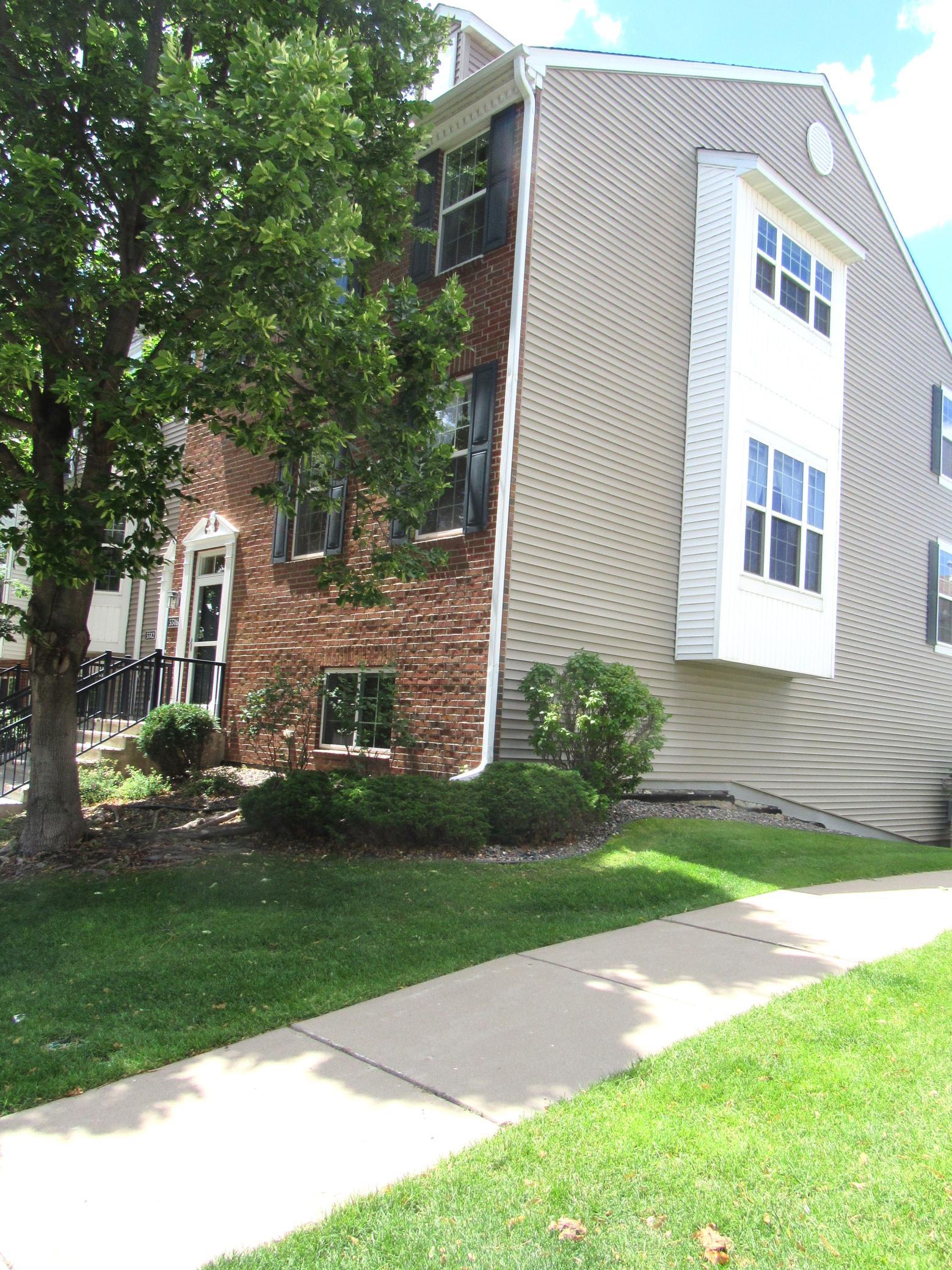 4 bedroom, 4 bath home with fresh paint, new screen door, 6 panel doors, quartz counters, clean white trim, walk-in closets, new carpet in the primary bedroom, many updates, so much natural light! See public remarks for more update information.